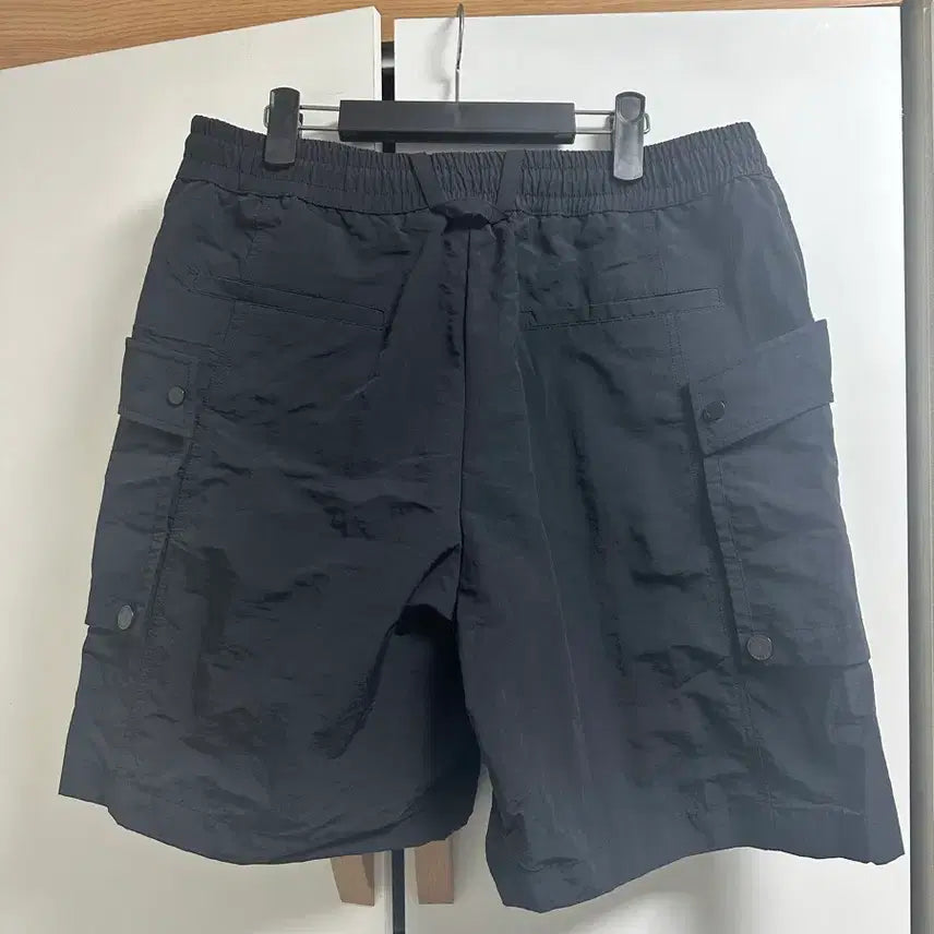 [BUNJANG] SolOm 23SS Black Nylon Cargo Shorts / [36] 솔옴 23ss 블랙 나일론 카고 쇼츠 반바지