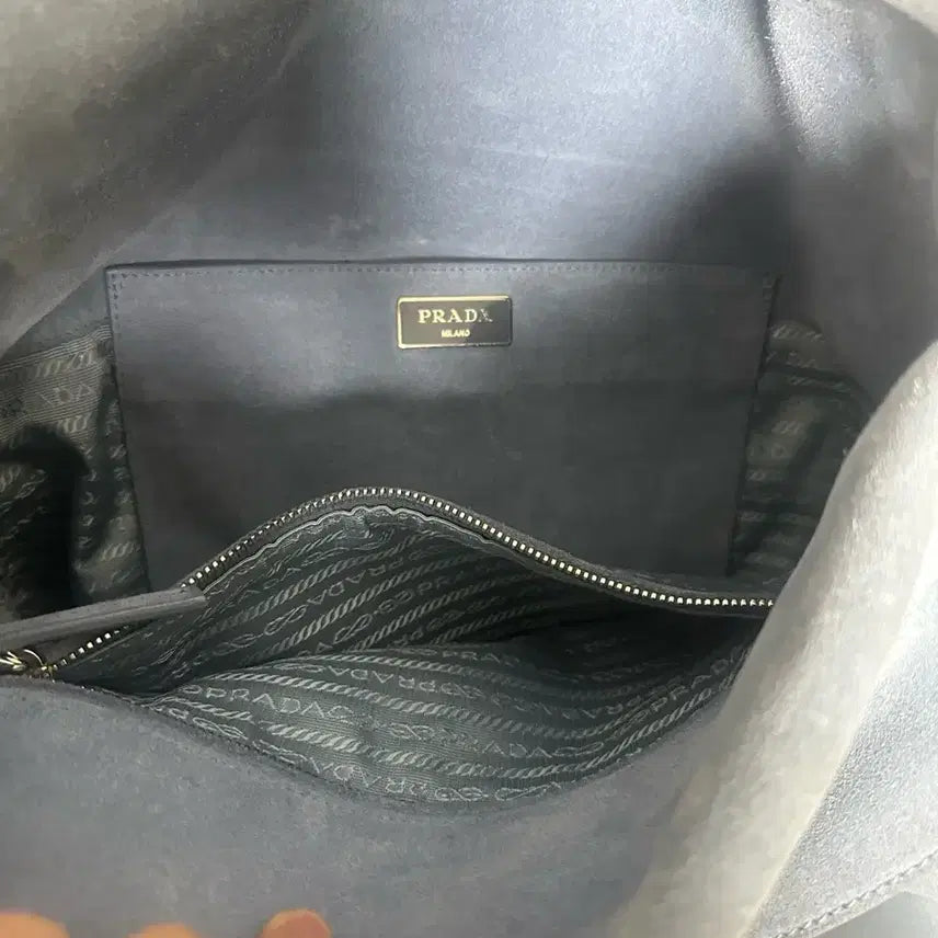 [BUNJANG] Prada Suede Doubled Flap-Top Medium Hobo Bag / 프라다 스웨이드 플랩백