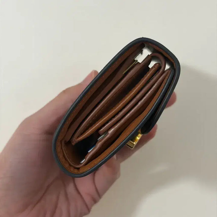 [BUNJANG] Celine Triomphe Small Wallet Bifold / 셀린느 트리옹프 스몰 월렛 반지갑