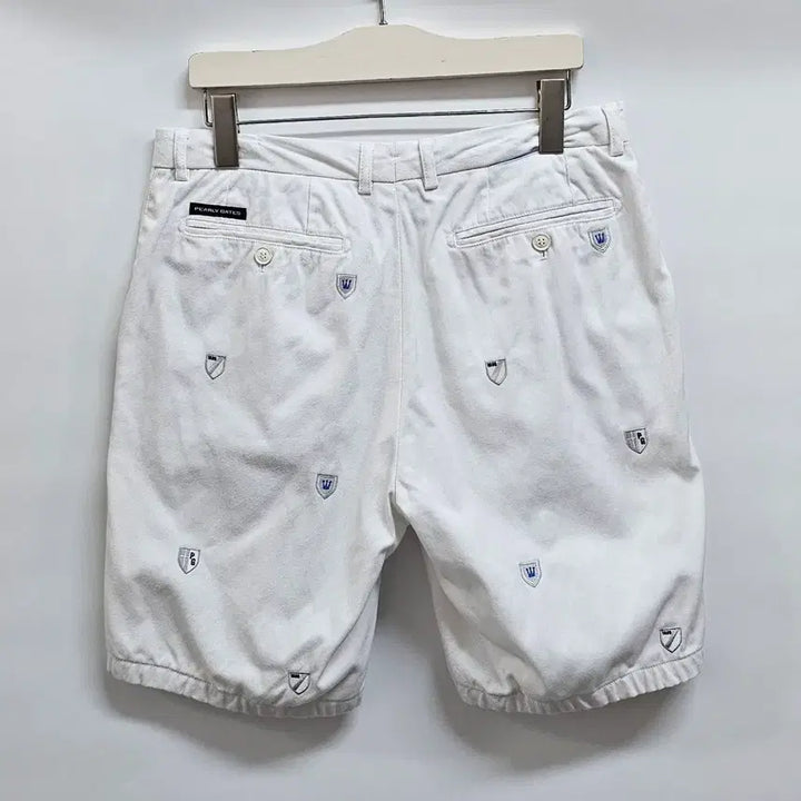 [BUNJANG] Paringates Golf White Embossed Shorts Size 4 / 파리게이츠 골프 화이트 엠보 반바지 4