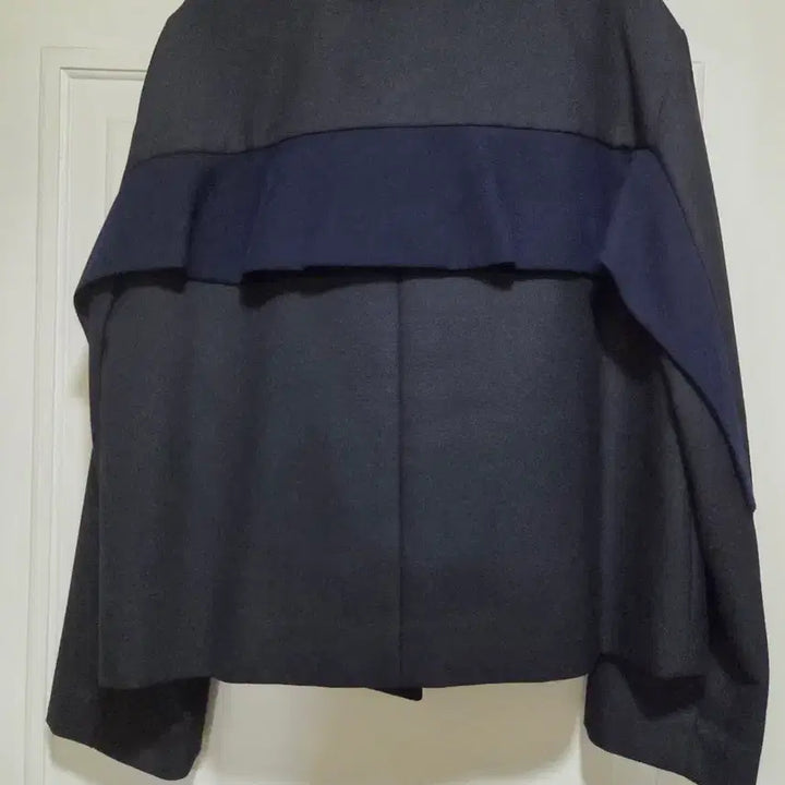 [BUNJANG] Lucky Chouette Trench Frill Jacket / 럭키슈에뜨 트렌치 프릴 자켓