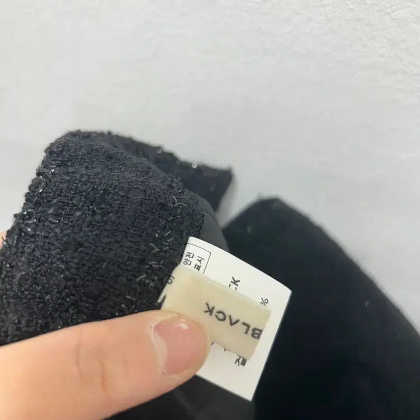 [BUNJANG] Black Tweed H-Line Skirt F / 블랙 트위드 H라인 스커트 F
