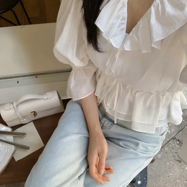 [BUNJANG] Lapla Lian Lace Blouse / 라플라 리안 레이스 블라우스