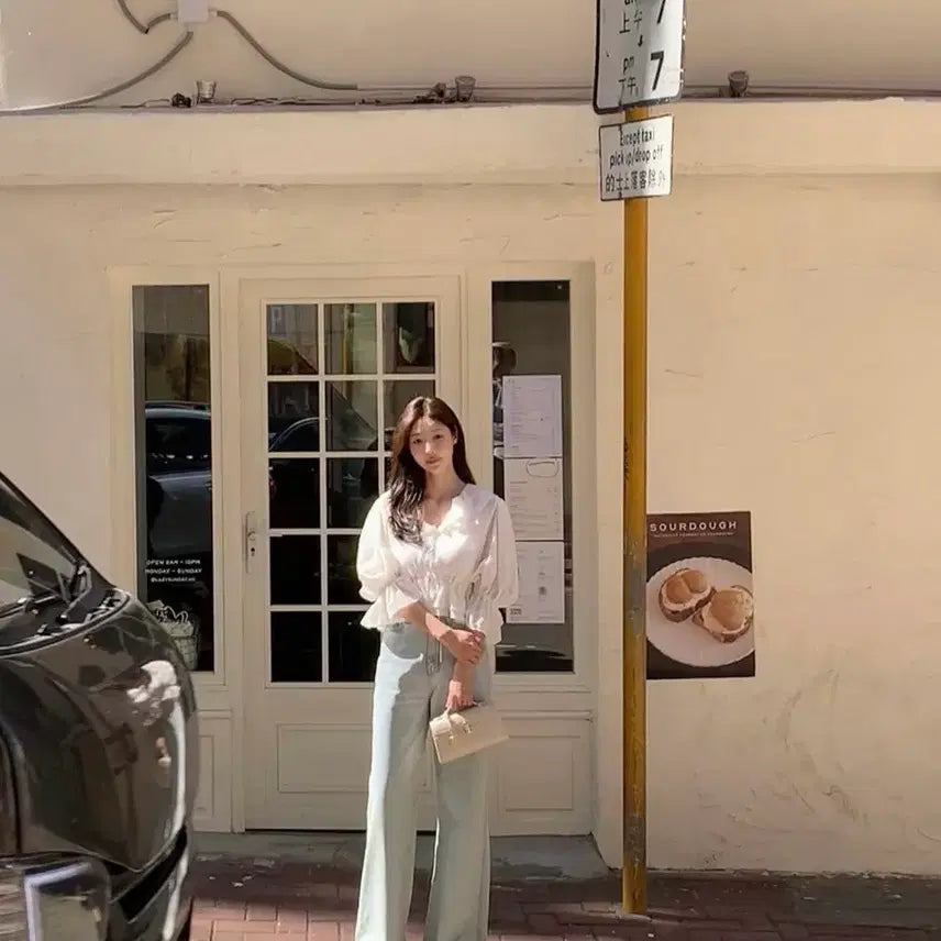 [BUNJANG] Lapla Lian Lace Blouse / 라플라 리안 레이스 블라우스