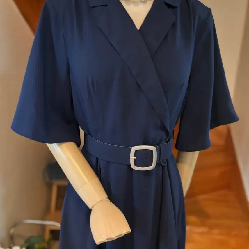 [SOLD OUT] 랩 스타일 벨트 롱 원피스 네이비