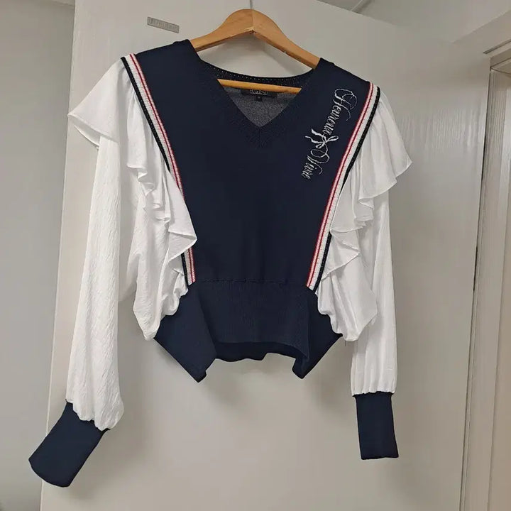 [BUNJANG] EGST Frill Layered Knit / EGST 프릴 레이어드 니트