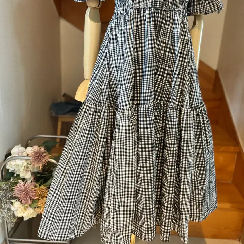 [BUNJANG] Gingham Check Puff Sleeve Flare Long Dress / 깅엄체크 퍼프 플레어 원피스 바스락
