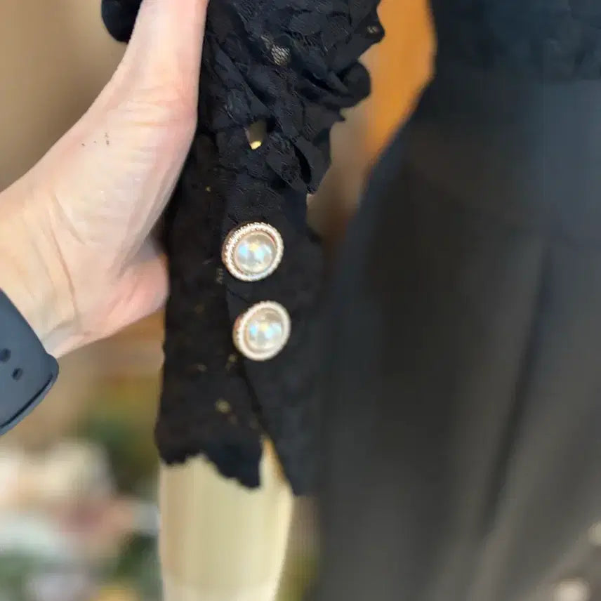 [BUNJANG] Black Lace Pearl Button Long Dress / 레이스 블랙 원피스 진주 버튼 JLP내수