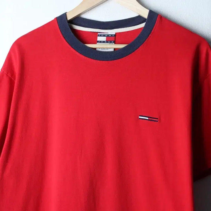 [BUNJANG] Tommy Hilfiger Small Logo T-shirt / (M-XL) 타미힐피거 반팔 티셔츠 스몰로고 레드 USA-18646