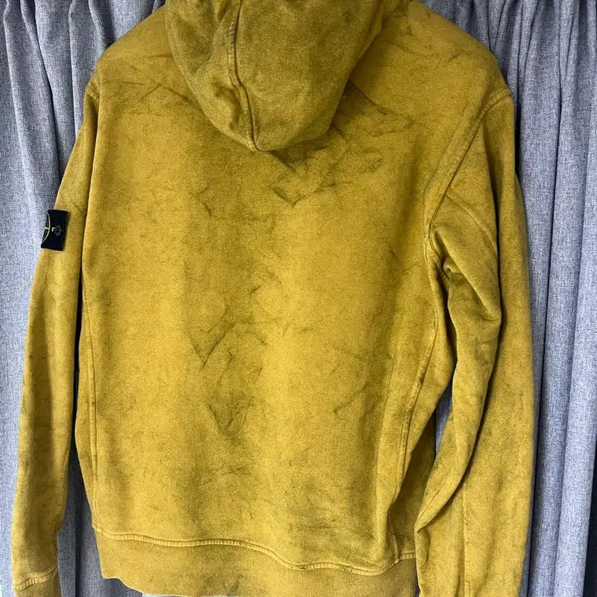 [BUNJANG] Supreme x Stone Island Dust Color Hooded Sweatshirt Olive 19SS / 스톤아일랜드X슈프림 더스트컬러 후드 스웨트셔츠 올리브 19ss