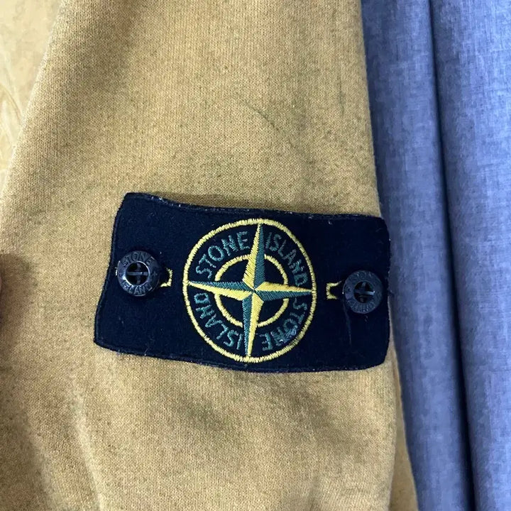 [BUNJANG] Supreme x Stone Island Dust Color Hooded Sweatshirt Olive 19SS / 스톤아일랜드X슈프림 더스트컬러 후드 스웨트셔츠 올리브 19ss