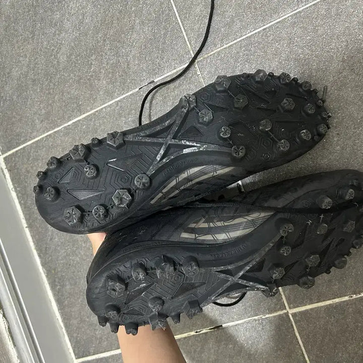 [BUNJANG] DEFINIV Black AG Stud Football Boots / DEFINIV 축구화