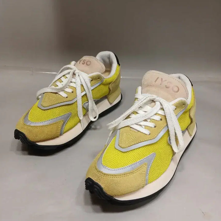 [BUNJANG] 260mm ISO Halo Yellow Running Shoes / 이소 할로 옐로우 260