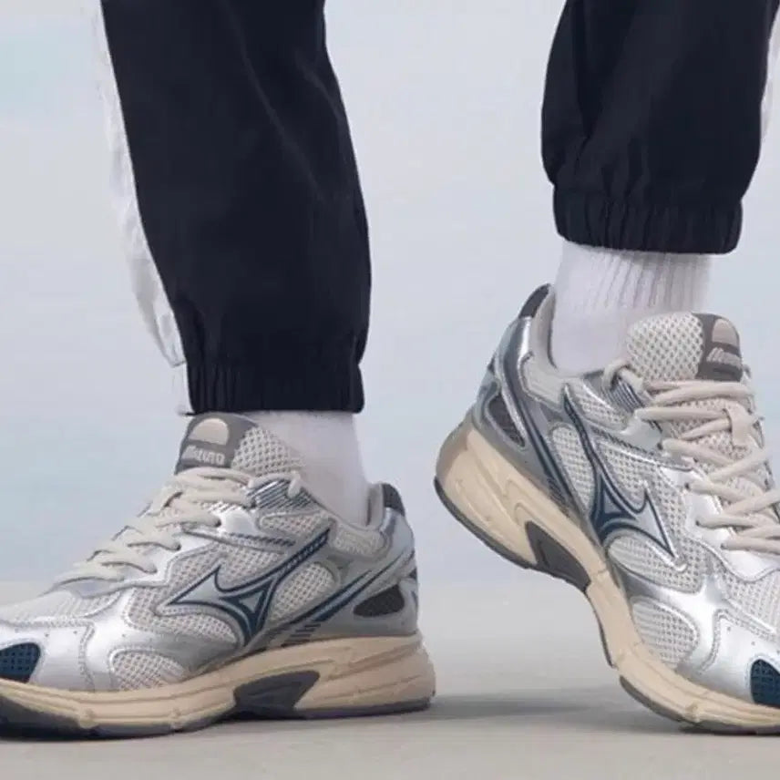 [BUNJANG] Mizuno Unisex Speed 2K Running Shoes / 미즈노 남녀공용 스피드 2K 런닝화 운동화 D1GH222913