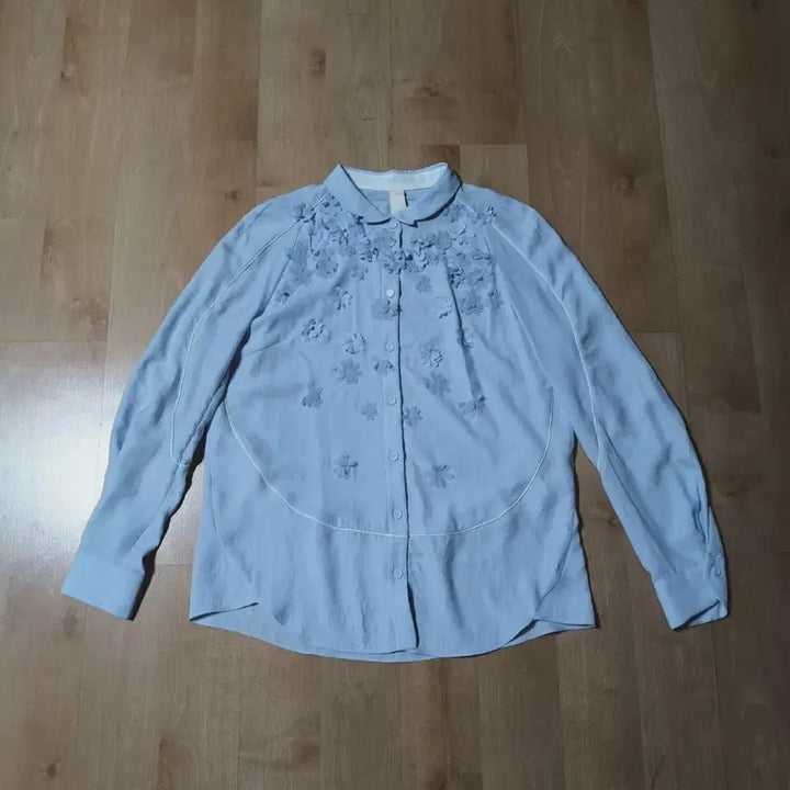 [BUNJANG] Ozs Second Applique Blouse Size 66 / 오즈 세컨 아플리케 블라우스 66