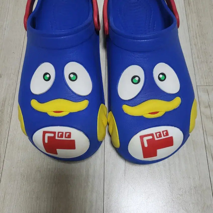 [BUNJANG] DonQuixote Donpen Slippers / 돈키호테 돈펭 슬리퍼