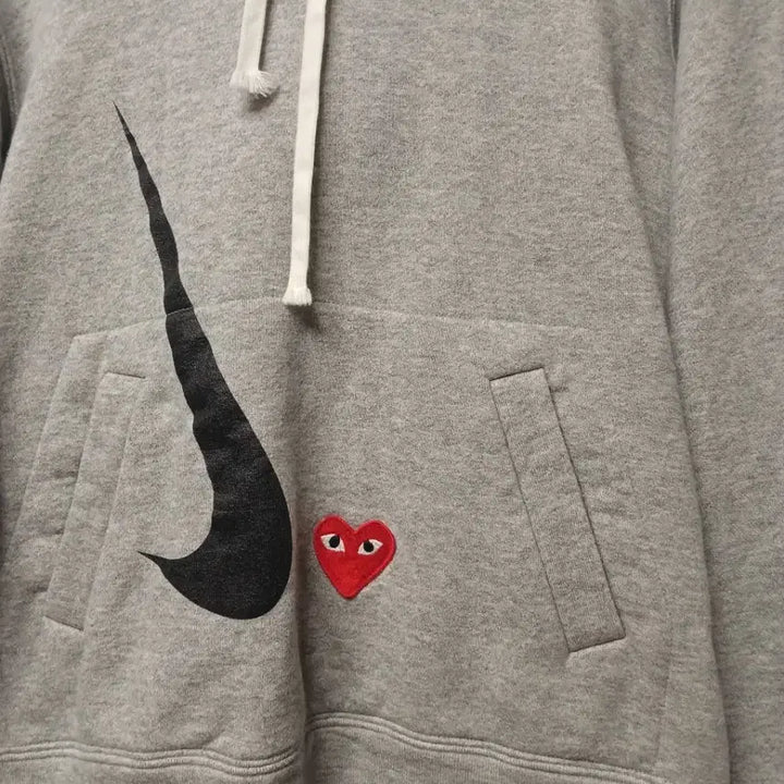 [BUNJANG] Comme des Garçons Play x Nike Collaboration Hoodie / 정품꼼데가르송정품 플레이와 나이키의 특별한 콜라보 후드티예요한정판
