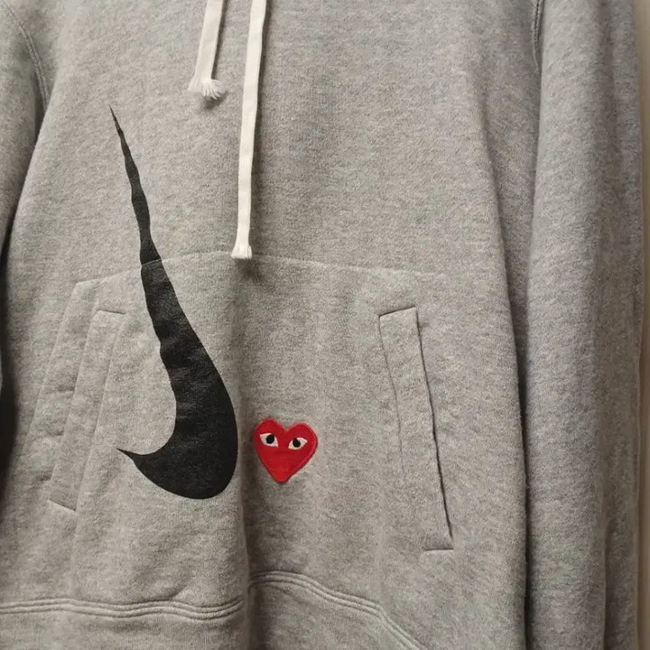 [BUNJANG] Comme des Garçons Play x Nike Collaboration Hoodie / 정품꼼데가르송정품 플레이와 나이키의 특별한 콜라보 후드티예요한정판