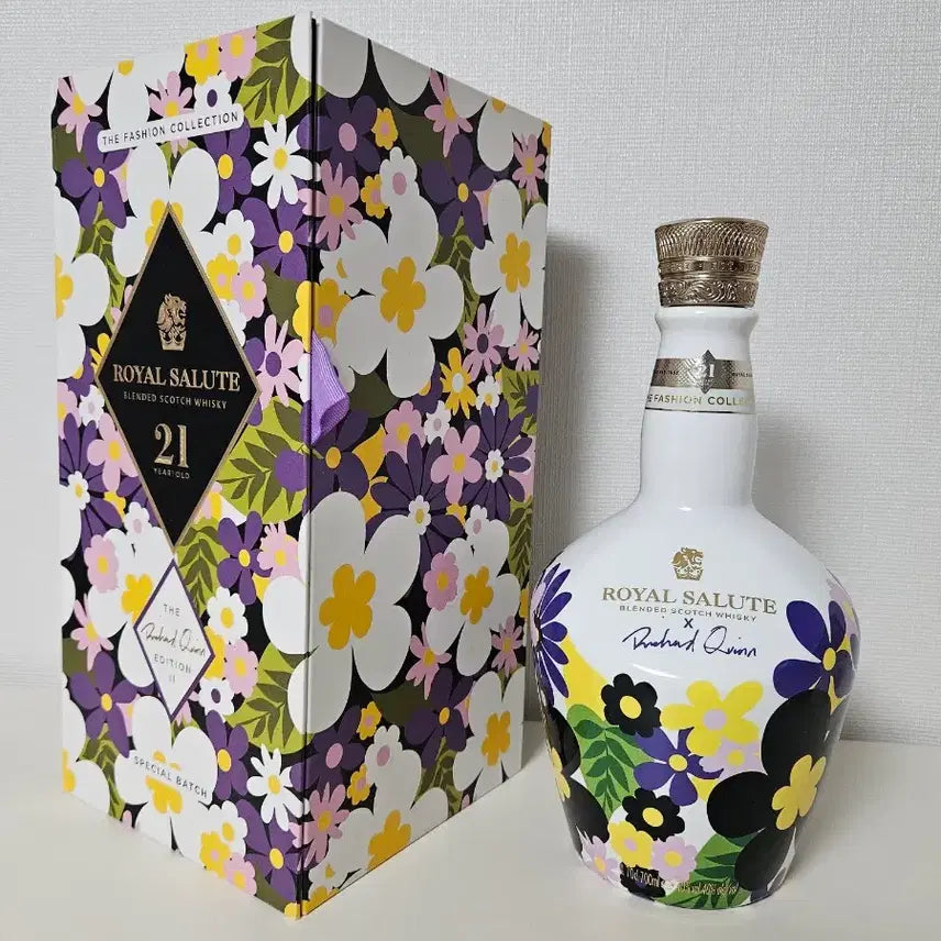 [BUNJANG] Royal Salute 21 Year Richard Quinn Edition Floral Whisky Empty Bottle / 로얄살루트 21년 리차드퀸 에디션 플로럴 위스키 공병 빈병 술병
