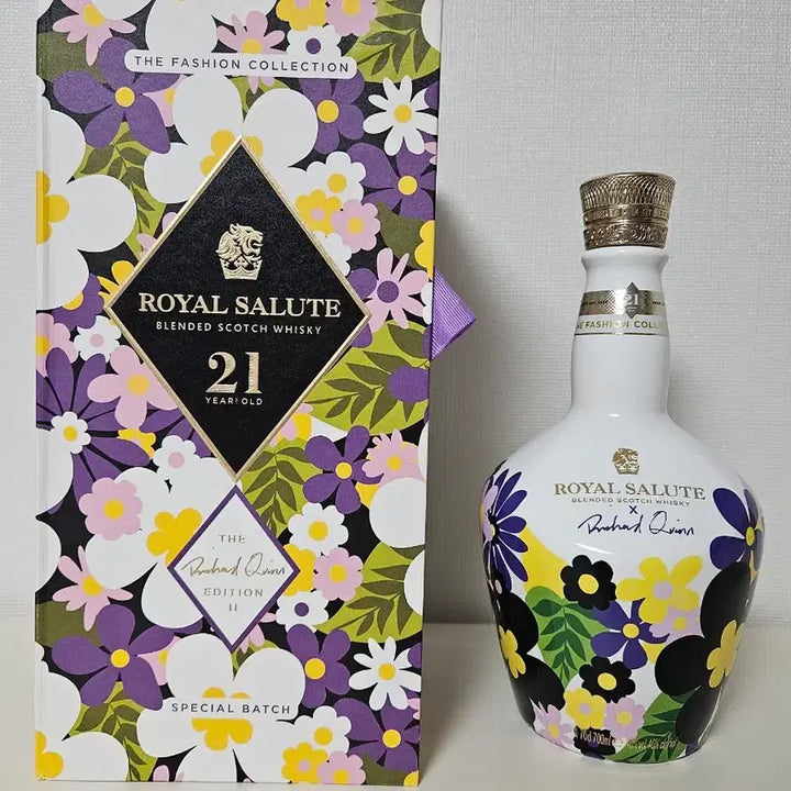 [BUNJANG] Royal Salute 21 Year Richard Quinn Edition Floral Whisky Empty Bottle / 로얄살루트 21년 리차드퀸 에디션 플로럴 위스키 공병 빈병 술병