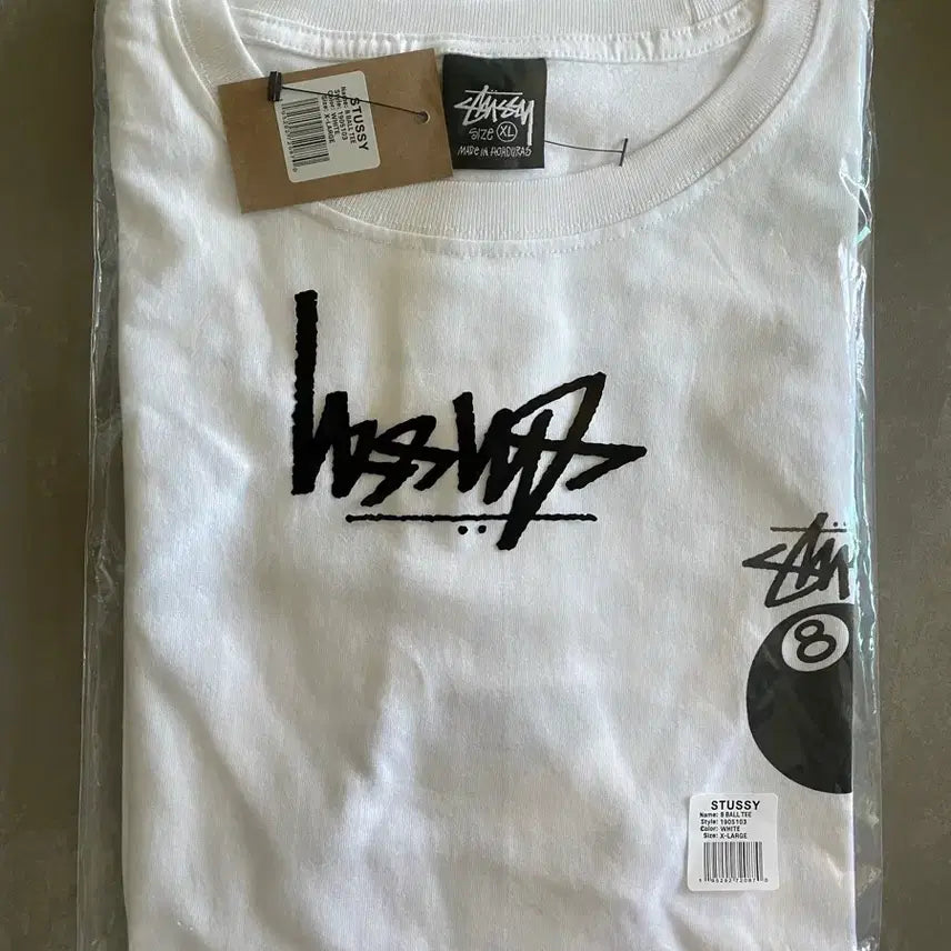 [BUNJANG] Stussy 8 Ball T-Shirt White / 스투시 8볼 티셔츠 화이트 [M,L,XL]