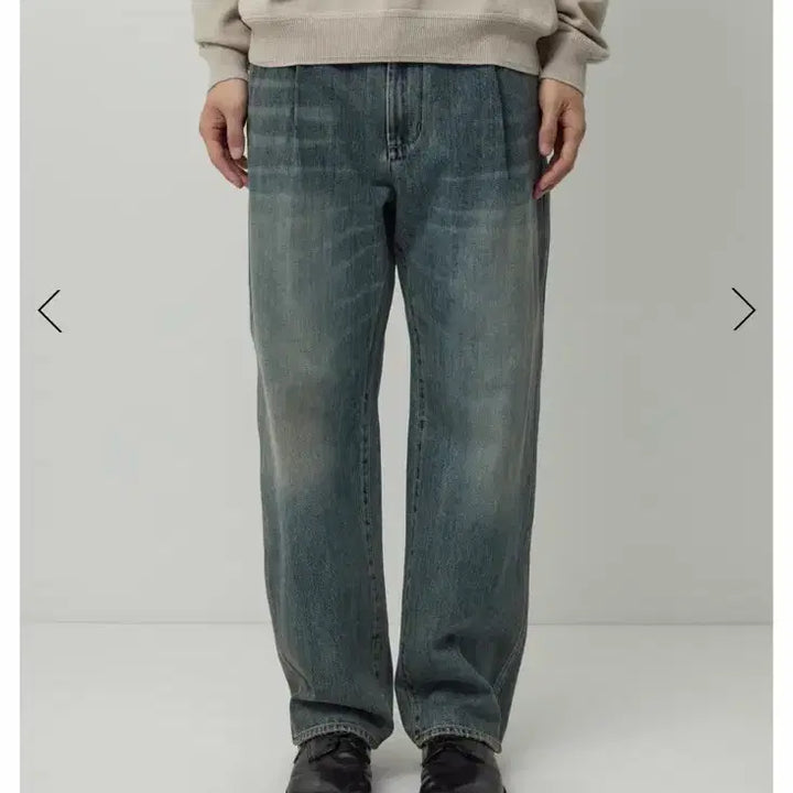 [BUNJANG] Roughside Drape Denim Pants Light Blue Size 2 / 러프사이드 드레이프 데님 팬츠 라이트블루 2사이즈