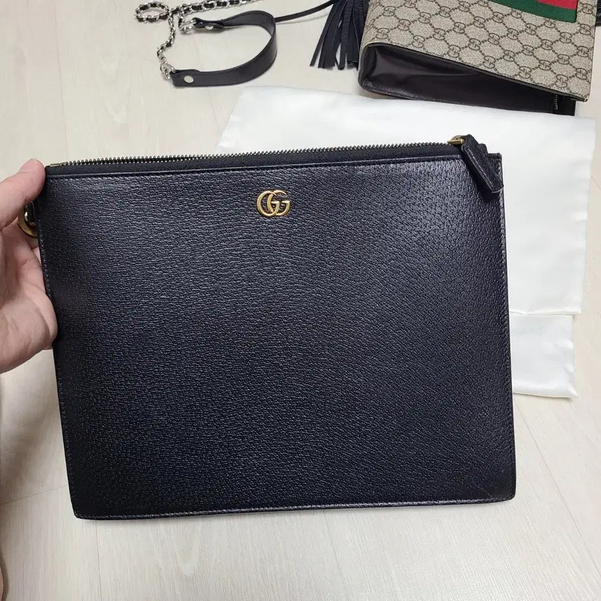 [BUNJANG] Gucci Black Leather GG Clutch Bag / 구찌 블랙 레더 GG 클러치 백