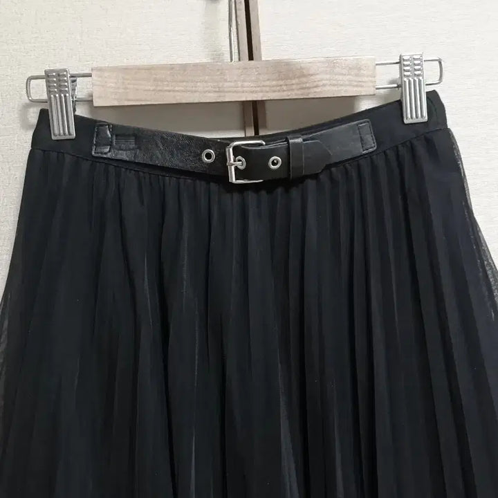[BUNJANG] Le.nic Double-Layered Pleated Skirt with Belt / Le.nic 벨트 이중지 샤스커트
