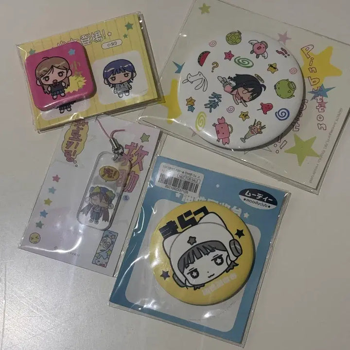 [BUNJANG] Woody Club Kim Yuri Artist Pin Button / 우디클럽 핀버튼 /  김유리작가님 keemyurii 핀버튼