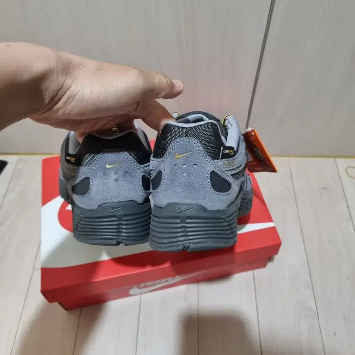[BUNJANG] Nike P-6000 Premium Sneakers 280 / 미시착새상품)) 나이키 p6000 프리미엄 운동화 280