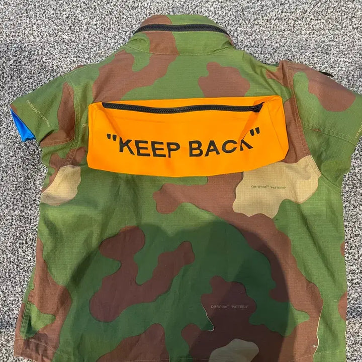 [BUNJANG] Nike Off-White Camo Jacket L / 나이키 오프화이트 카모 자켓 L