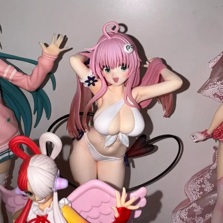 [BUNJANG] To Love Ru Lala Satalin Trio-Try-iT Swimsuit Figure / 투 러브 트러블 라라 사타린 Trio-Try-iT 수영복 피규어 미개봉