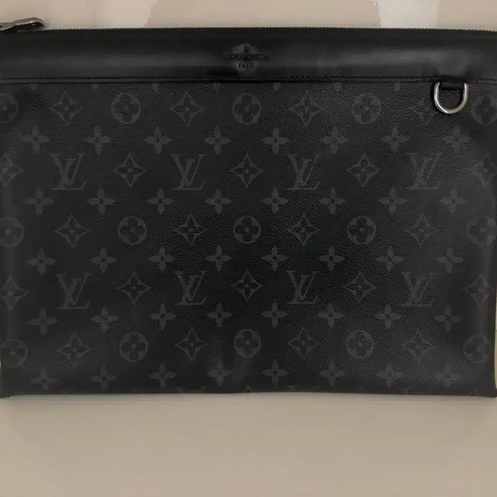 [BUNJANG] Louis Vuitton Pochette Monogram Clutch Bag / 루이비통 포쉐트 모노그램 클러치