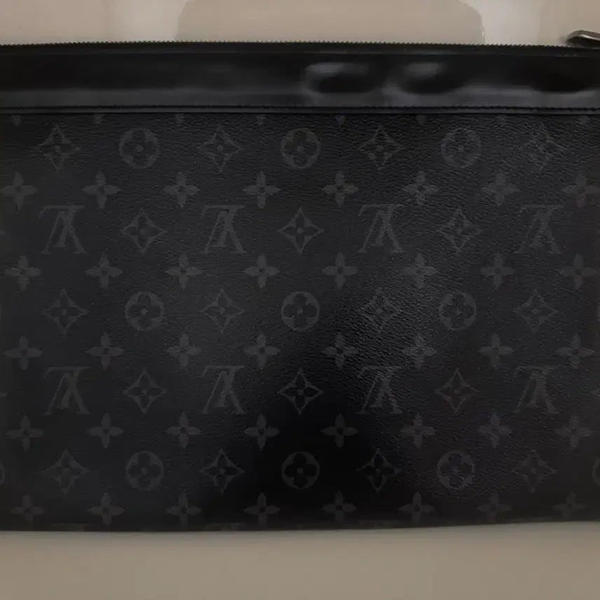 [BUNJANG] Louis Vuitton Pochette Monogram Clutch Bag / 루이비통 포쉐트 모노그램 클러치