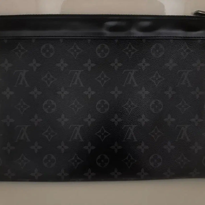 [BUNJANG] Louis Vuitton Pochette Monogram Clutch Bag / 루이비통 포쉐트 모노그램 클러치