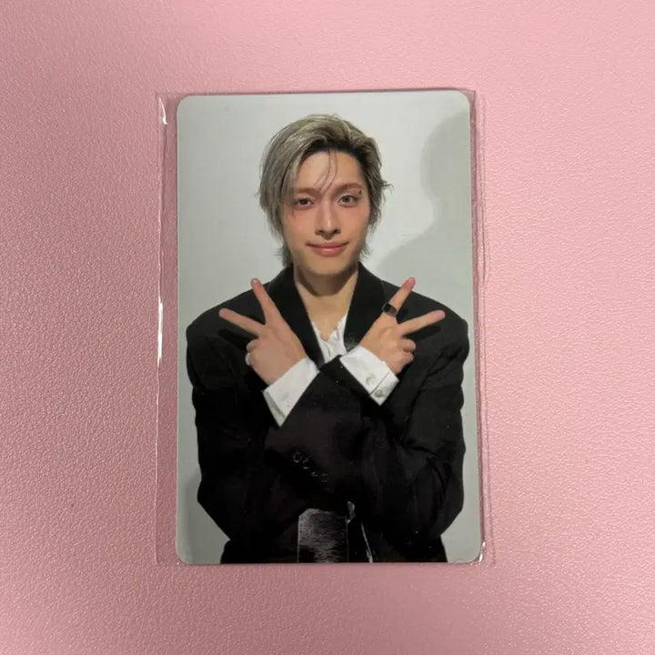[BUNJANG] XDINARY HEROES XH Fan Meeting MD Gaon Polaroid Photocard / 엑스디너리히어로즈 엑디즈 팬미팅 엠디 4만원 특전 포카 가온 남찍사