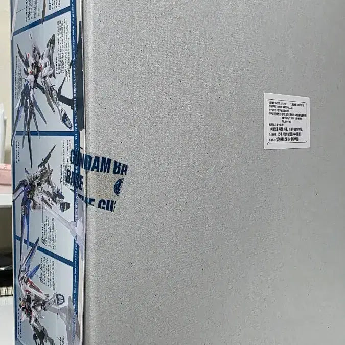 [BUNJANG] Bandai MG Freedom Gundam Ver.2.0 Clear Color / 반다이 MG 프리덤 건담 Ver.2.0 클리어 컬러