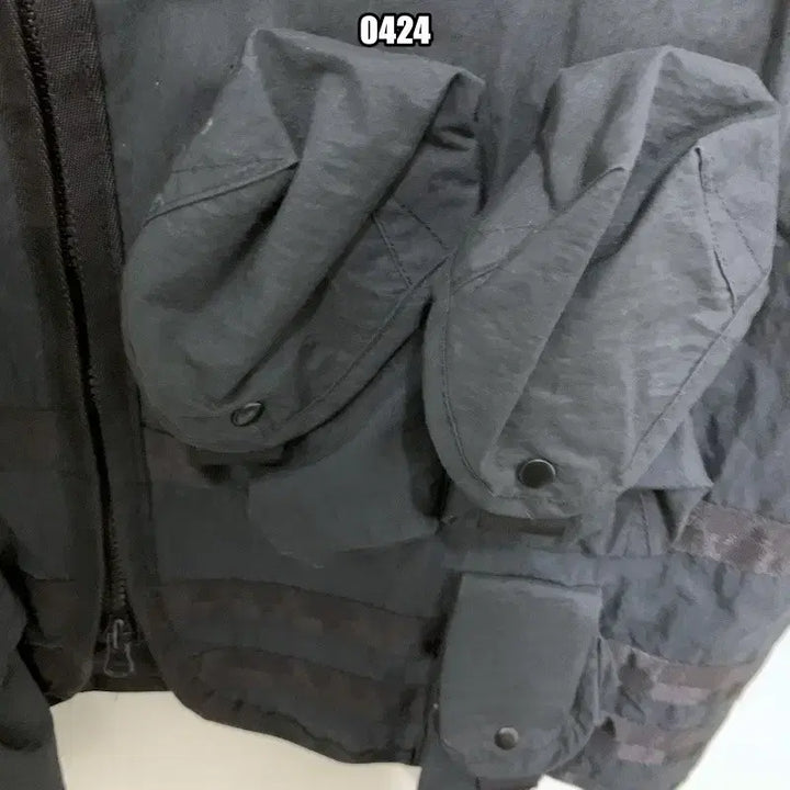 [BUNJANG] Massnoun Mosaic Pocket Vest / M 매스노운 모자이크 포켓 베스트