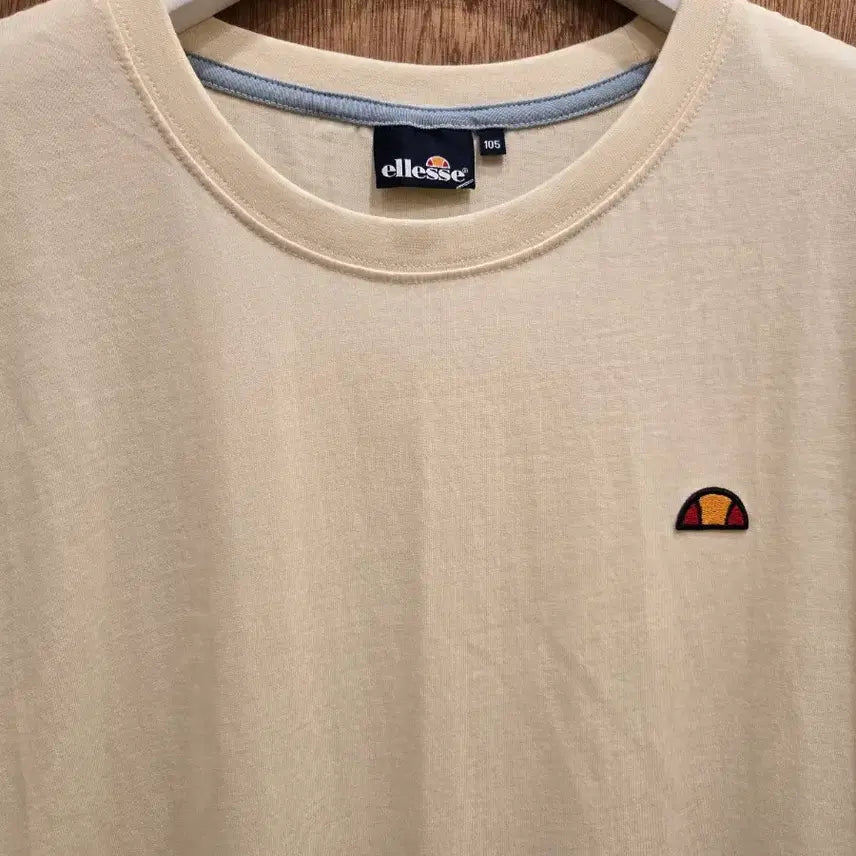 [BUNJANG] ellesse Butter Color Short Sleeve T-Shirt Size 105 / 엘레쎄 반팔티