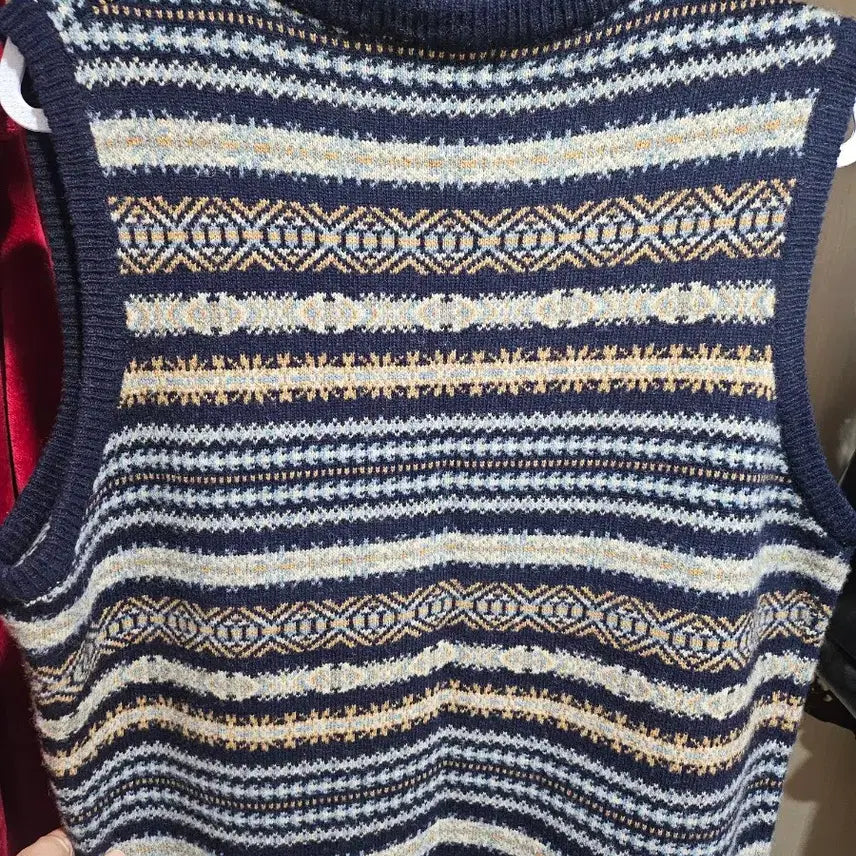 [BUNJANG] Boogie Holiday Fair Isle Vest XL / 부기홀리데이 페어아일 베스트 xl