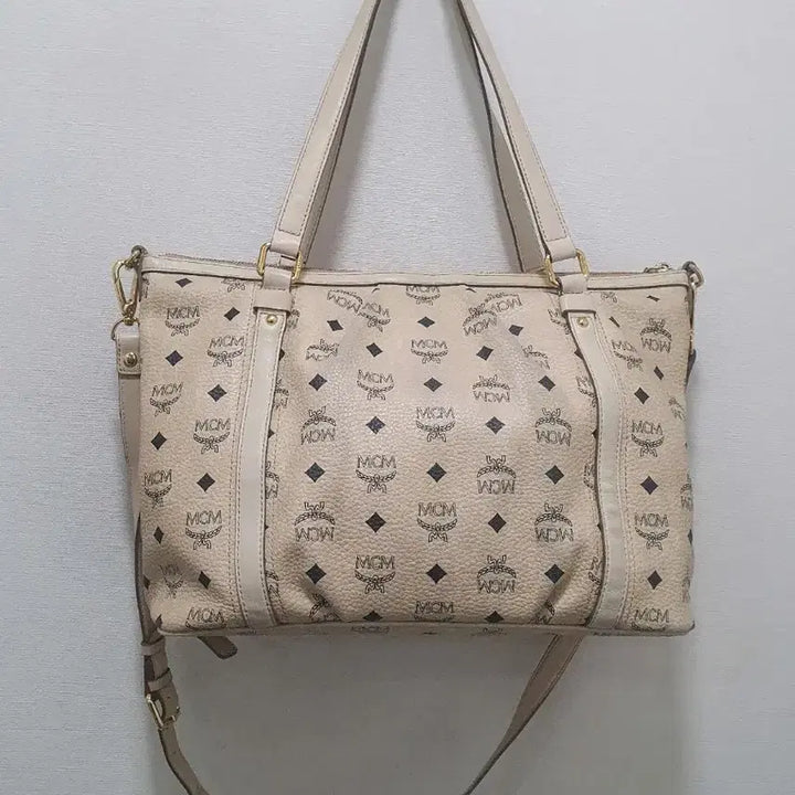 [BUNJANG] MCM Visetos Shoulder Bag / MCM 비세토스숄더백