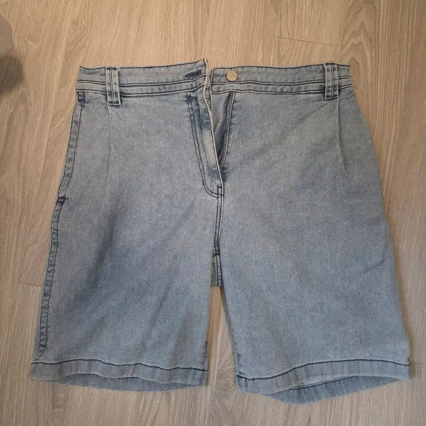 [BUNJANG] System Homme Authentic Light Wash Denim Shorts (Size 32-34) / 시스템옴므 정품 연청 반바지 32-34사이즈