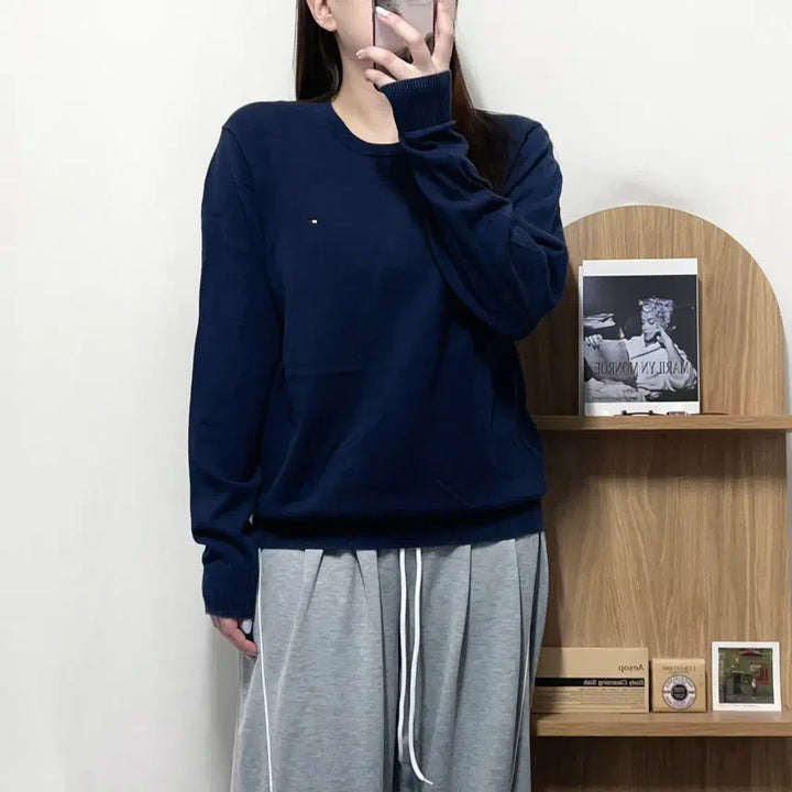 [BUNJANG] Authentic Tommy Hilfiger Navy Round Neck Knit Sweater (M) / [정품] 타미 네이비 라운드 니트 [ M ]