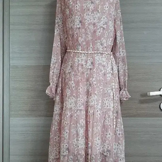 [BUNJANG] Mijak Comfortable Pleats Long One-Piece Dress / 뮤작 인생편한 플리츠 롱 원피스 상태최상