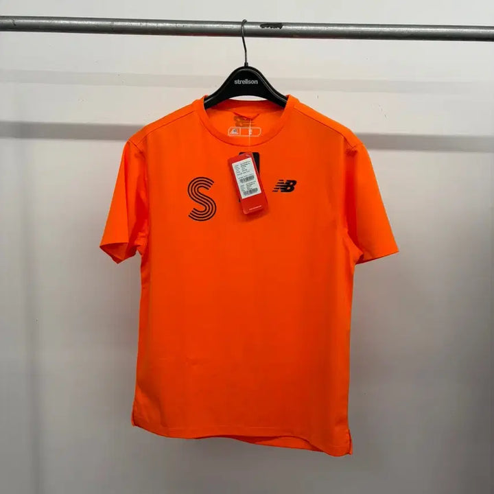 [BUNJANG] JTBC 2023 Seoul Marathon Commemorative T-Shirt / (새제품,95) JTBC 2023 서울 마라톤 기념 반팔 티셔츠