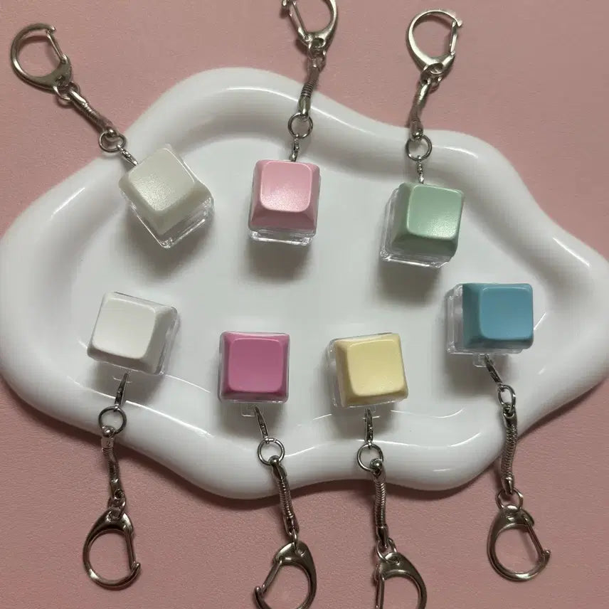 [BUNJANG] Customizable Keycap Charm Keychain with Assorted Parts / 내맘대로 꾸미는 키캡키링