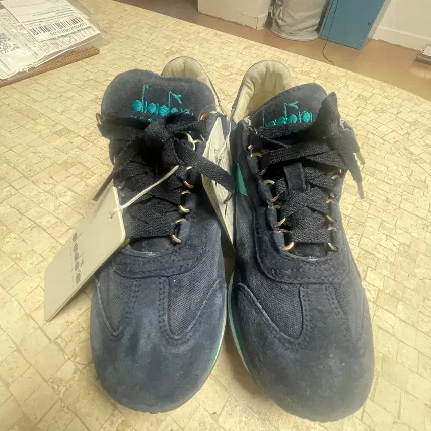 [BUNJANG] Diadora Heritage Equipe Stone Washed Sneakers 215mm / 디아도라 헤리티지 이큅 스톤워시 215mm 미착용
