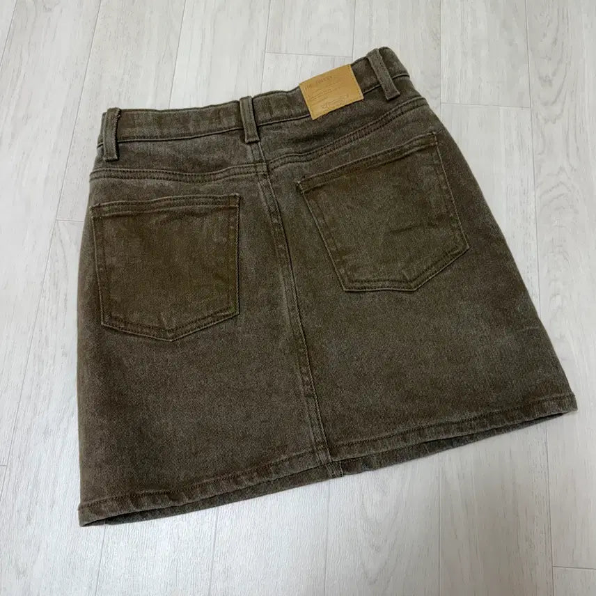[BUNJANG] Faye Jade Brown Cotton Denim Skirt - Size S / 페일제이드 브라운 코튼 데님 스커트 s