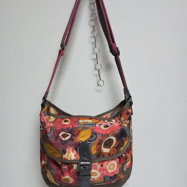 [BUNJANG] Oilily Flower Pattern Crossbody Bag / 오일릴리 크로스백 * 29/25