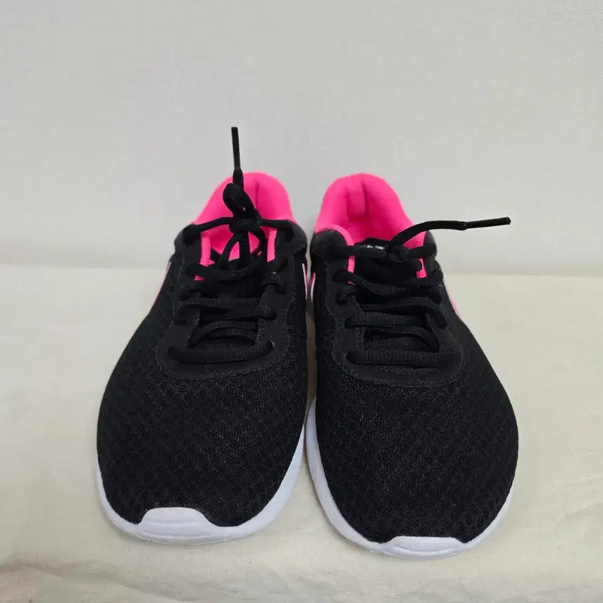 [BUNJANG] Nike Tanjun Running Shoes 240 / 240나이키 탄준 런닝화  -897